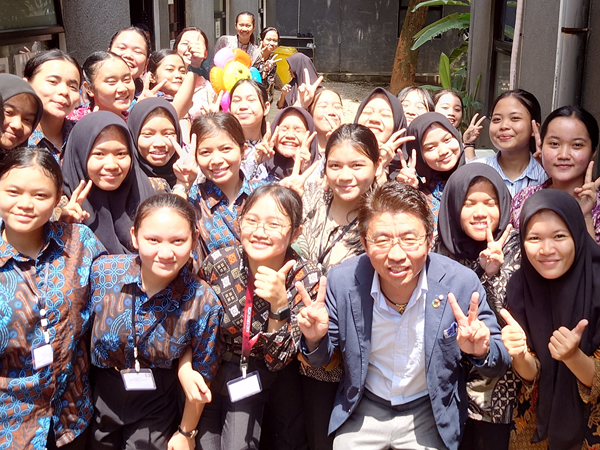 海外拠点での人材育成インドネシア